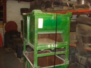 Green Steel Tub 28"x38"x30" - Used