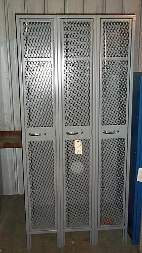 metal mesh lockers