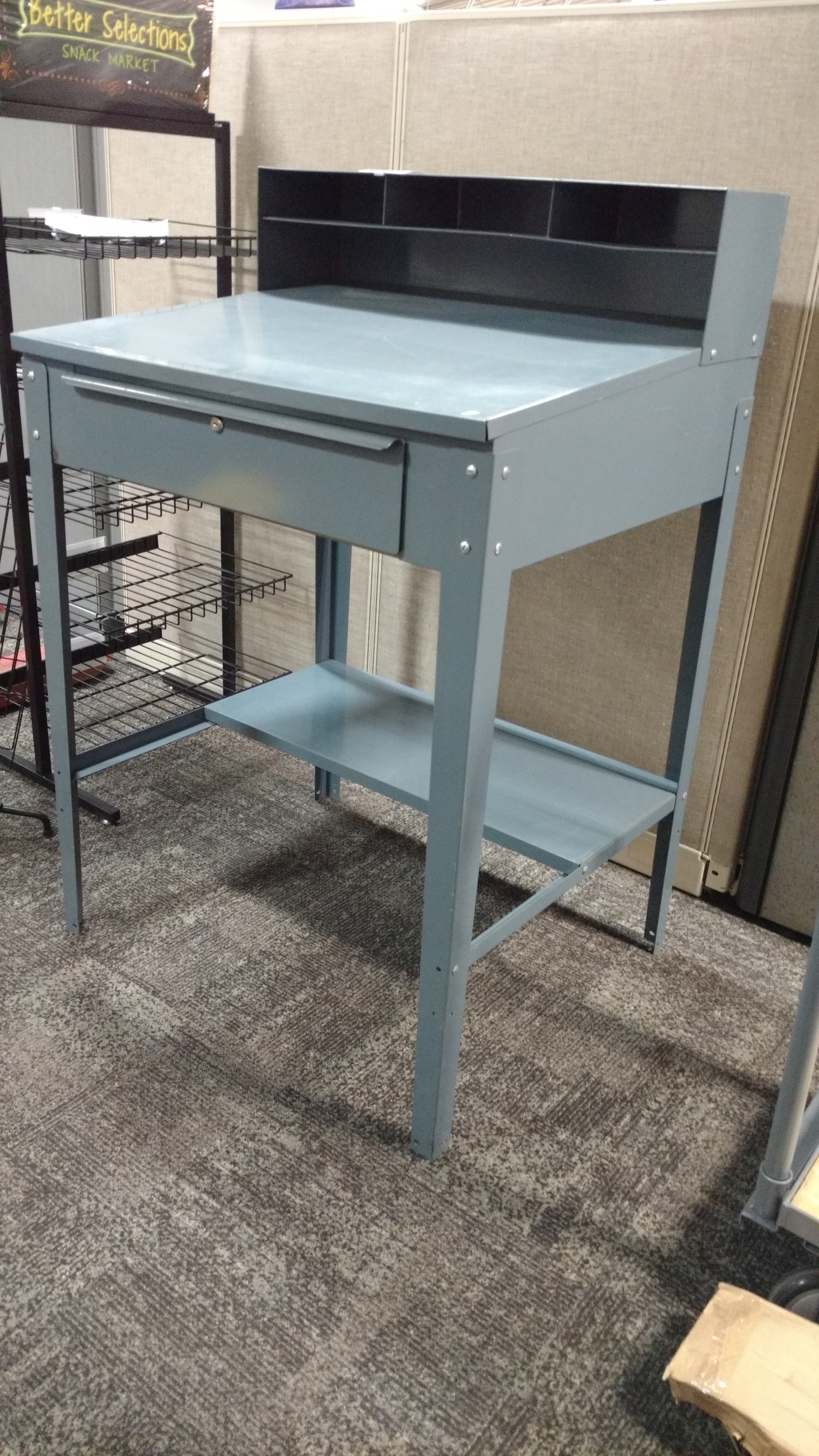 Metal Foremanâ€™s Desk - Used - Welter Storage