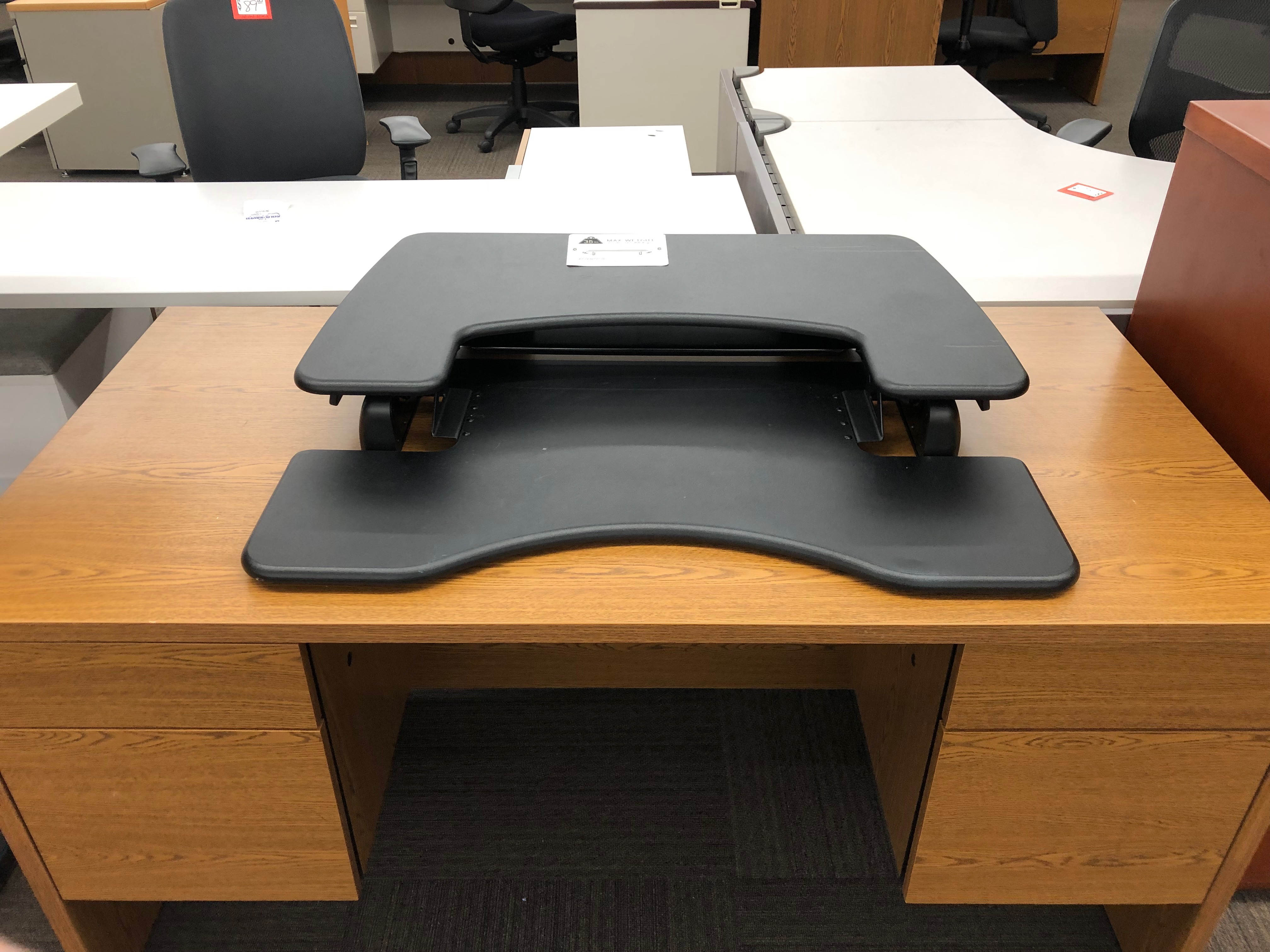 Varidesk Adjustable Sit To Stand Desk Riser Used Welter Storage