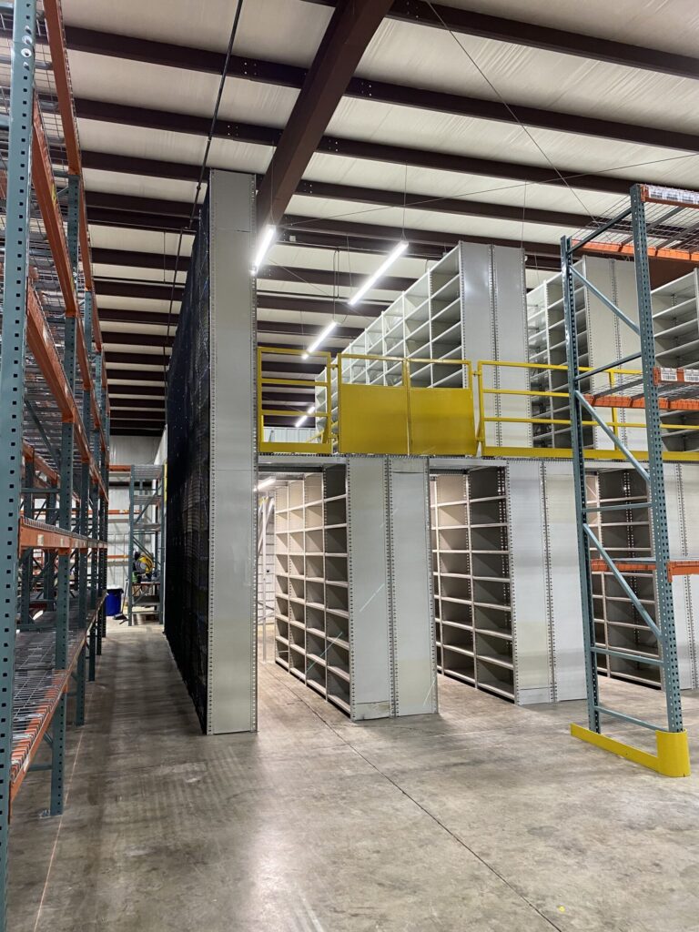 Shelving Supported Mezzanine for Auto Parts Customer