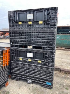 Alternative view of 48”x64”x50" (44” Useable) "OPEN FRONT" Bulk Black Container – Used