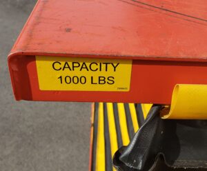 **SOLD** Presto 40"x48" 1000# Cap. Portable Power Lift Table with Accordion Skirting / Used (PL1) - Image 4