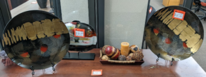 Alternative view of Miscellaneous Artwork, Sculptures, Vases, Decorative Plates, and More - Pre-Owned