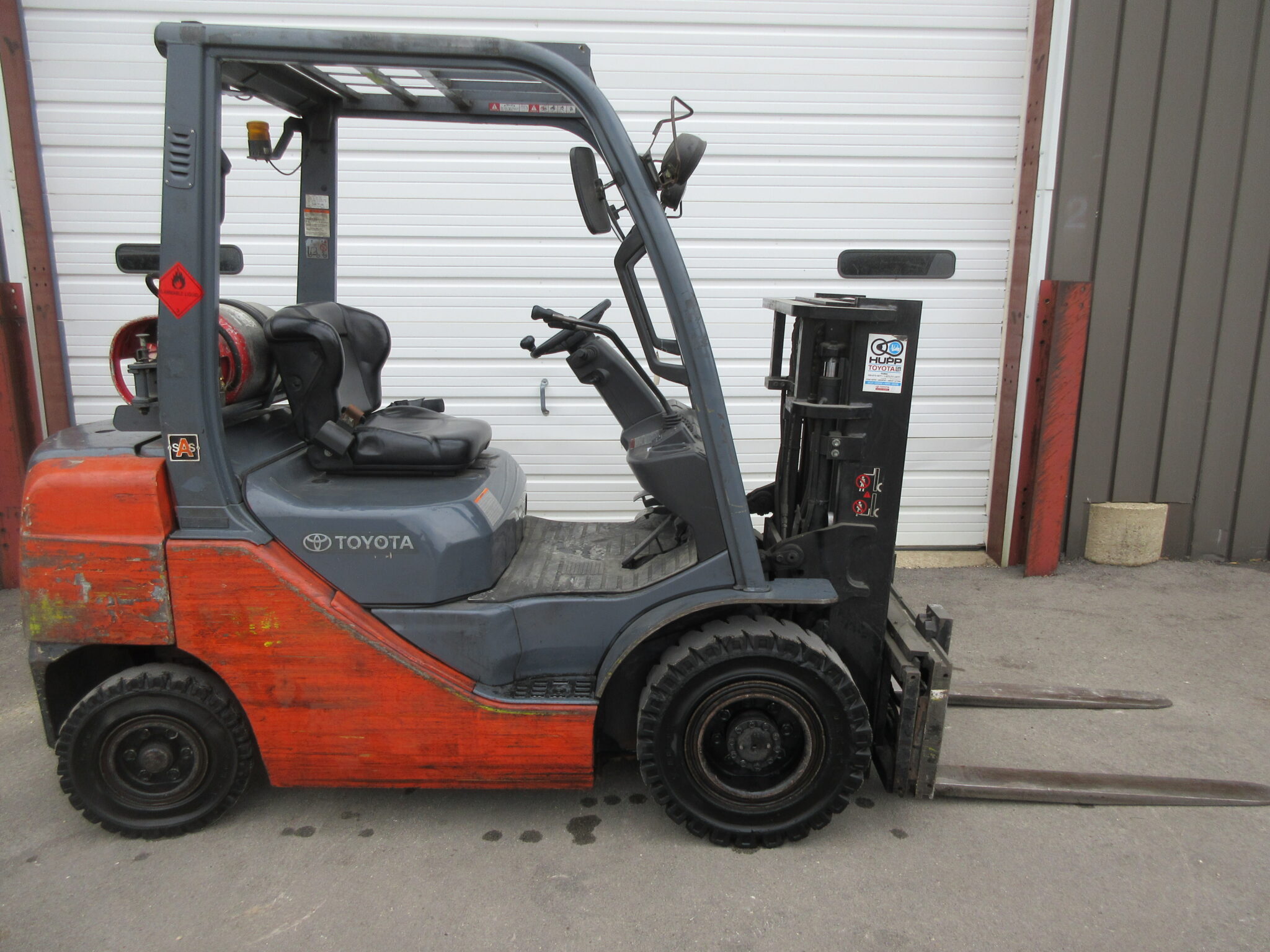 #003 Toyota Forklift Model 8FGU25 - Used - Welter Storage