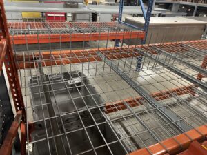 Alternative view of 12”x 45.5” Wire Deck Dividers - Used