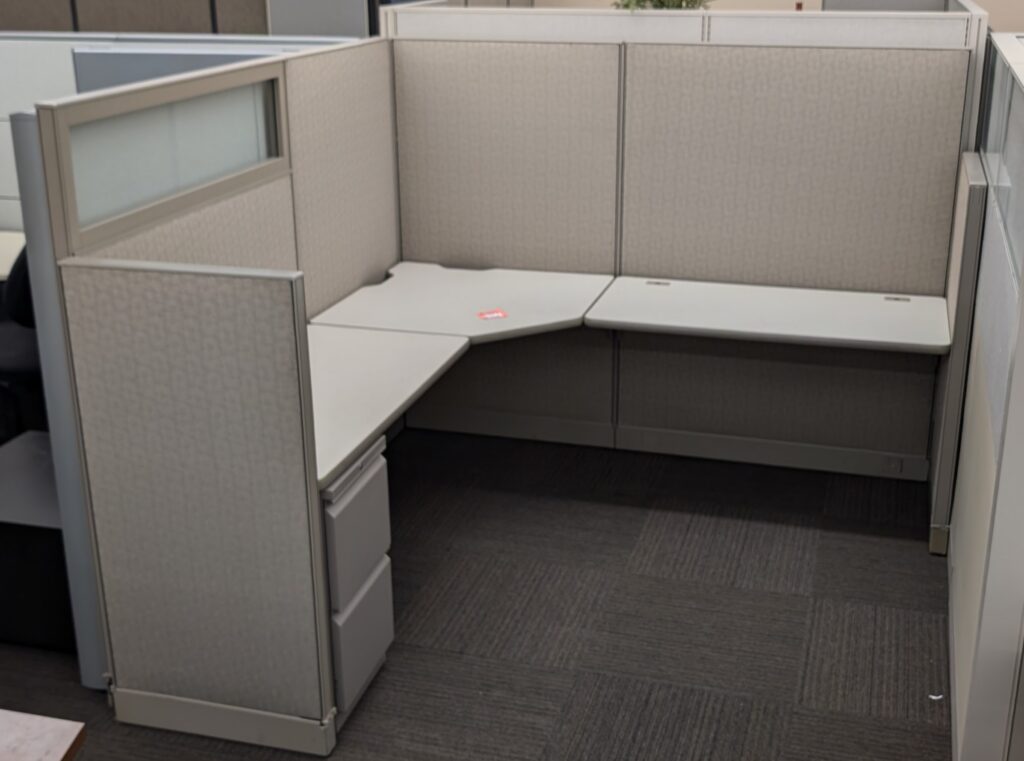 Haworth 7'x7' Panel Workstation - Used
