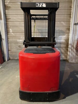 #072 Raymond 520-0PC30TT Forklift - Used - Image 7