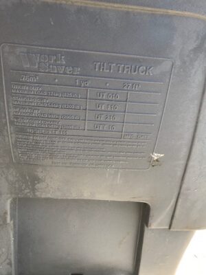 Work Saver TOTER 1 Yard Tilt Truck - Used - Image 4