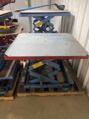 Alternative view of Allen Model #2000 Industrial Load Leveler Spring Loaded Pallet 36X46" - Used