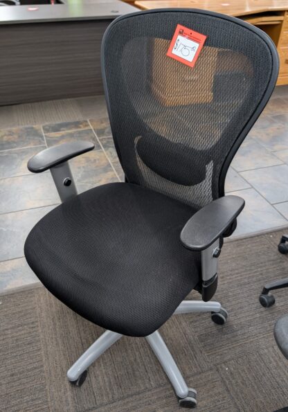 9 To 5 Mesh Back Silver Frame Task Chair - Used