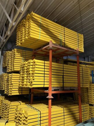 Unarco 96" x 2.5" Face (1700# Rated Capacity) Teardrop Style Beam / Yellow - Used