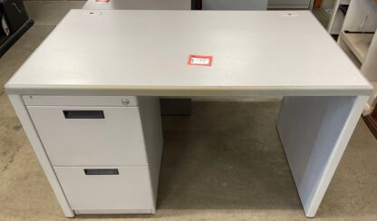 Grey 30"x48" Single-Ped Desk - Used