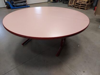 6' Round Banquet Tables w/ Folding Metal Legs - Used - Image 2