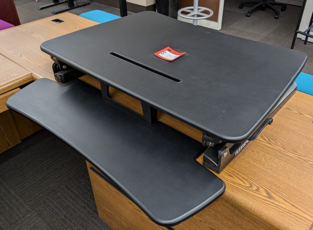 Flexispot 35"W Sit/Stand Desktop Converter - Used