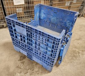 Collapsible Bulk Container 32"x30"x25" / Uline # H-2093B (Black, Blue or Green) / 2000 LB Capacity - Used - Image 9