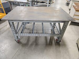 Alternative view of Maximus 40"x60" Welding Table with 1/2" Steel Top, Undershelf & Casters - New Surplus