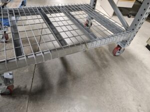 Maximus 40"x60" Welding Table with 1/2" Steel Top, Undershelf & Casters - New Surplus - Image 3