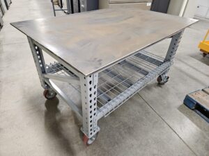 Maximus 40"x60" Welding Table with 1/2" Steel Top, Undershelf & Casters - New Surplus