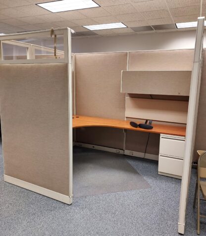 Haworth 6'x8'x83"H Panel Workstations w/ Electrical - Used