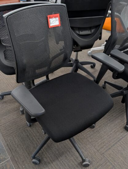 SitOnIt "Focus" Black Mesh/Fabric Task Chair - Used