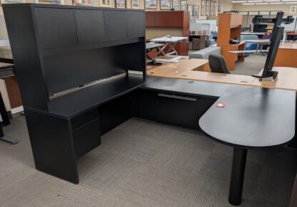 HON Black 6'x8' U-Shape Desk Set w/ Hutch - Used