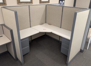Haworth 6'x6' Corner Panel Workstation - Used