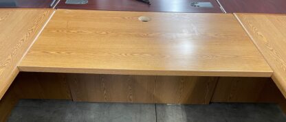 HON 10700 Series Medium Oak U-Shape Desk Set - Image 3