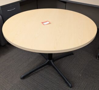 Maple 42" Round Table w/ Black X-Base - Used