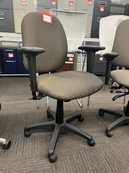 Brown Pattern Fabric Office Chair - Used