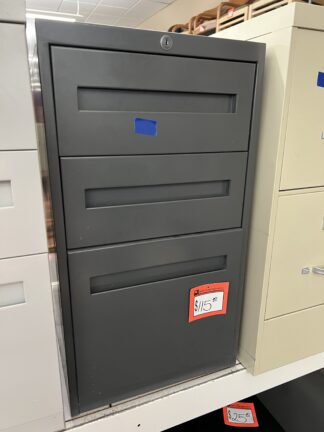 22"D Gray B/B/F Drawer Pedestal - Used