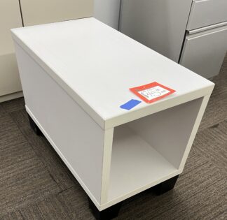 White End Table w/ Black Legs - Used