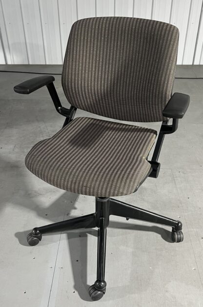Brown Stripe "VECTA" Nesting Chair w/ Arms and Casters - Used