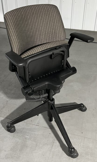 Brown Stripe "VECTA" Nesting Chair w/ Arms and Casters - Used - Image 2
