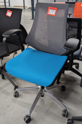 Global Spree Ergonomic Siege Blue Task Chair - Used