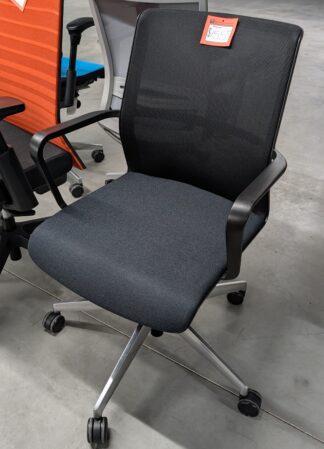Allermuir Senator Circo Ergonomic Black Chrome Base Conference Chair - Used