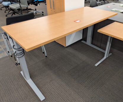 Herman Miller Canvas U-Shape Desk Set w/ Height-Adj Table & Mobile Ped - Used - Image 2