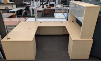 Maple 106"x72" U-Shape Desk Set w/ Hutch - Used