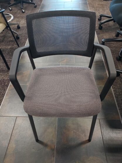 Herman Miller "Verus" Guest Chair - Used - Image 4