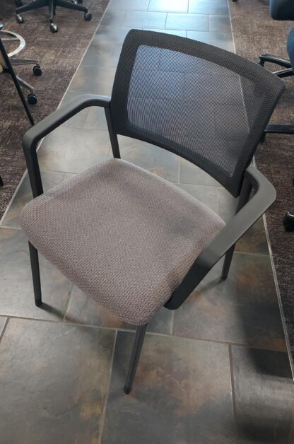 Herman Miller "Verus" Guest Chair - Used