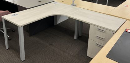 Light Oak L-Shape Desk Set (Right Return) - Used - Image 2