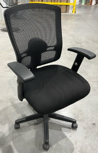 All-Black Fabric Seat w/ Mesh Back Task Chair - Used