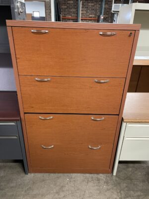 Hon Valido Henna Cherry 4-Drawer Lateral File - Used