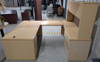 Maple 100"x72" U-Shape Desk Set w/ Hutch - Used