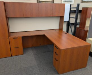 Cherry Laminate 6'x7' L-Shape Desk Set w/ Hutch (L Return) - Used