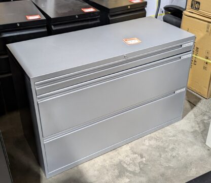 Office Specialty 42"x18"x27"H Silver 2-Drawer Lateral File Cabinet - Used