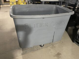 Rubbermaid ¾ Yard Tub Cart - Used