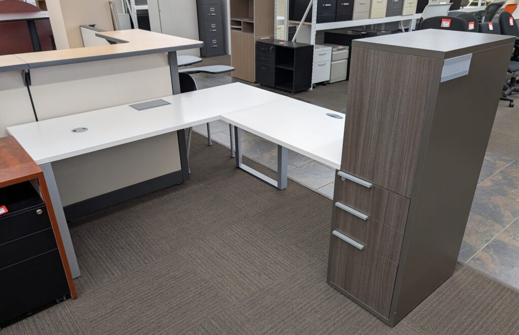 White/Silver/Grey 66"x78" Desk Set w/ Storage Tower - Used