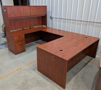 Cherry 6'x9' U-Shape Desk Set w/ Hutch & 1 Drawer Pedestal - Used