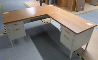 Oak Laminate Steel L-Shape Desk w/ Hanging Peds & Pencil Drawer - Used